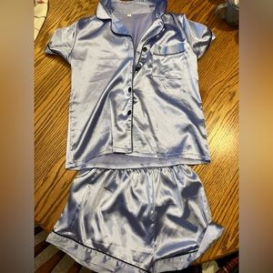 SHEIN silky sleepwear set